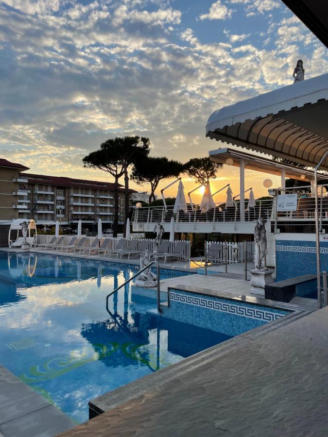 Hotel Carlton Jesolo Extérieur photo
